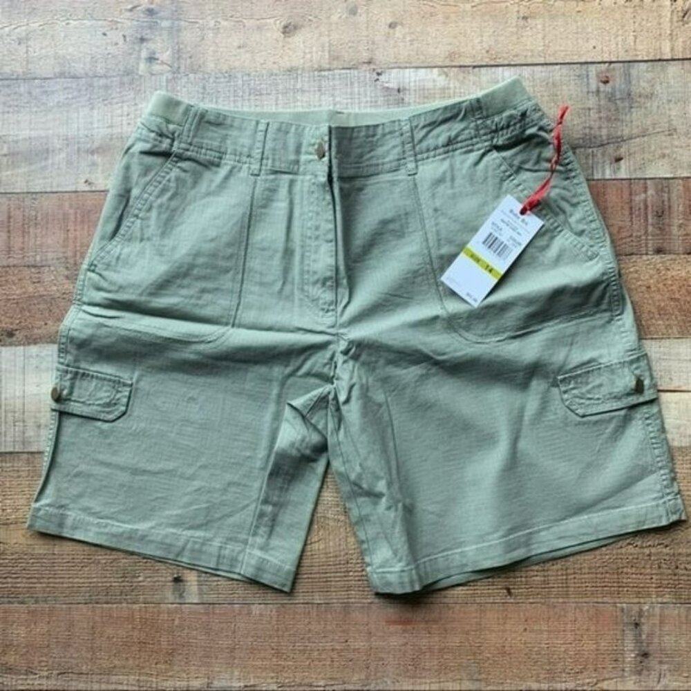 Ruby rd womens size 14 casual green cargo short with elastic waistband
